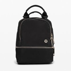 Lululemon Mini Adventerur